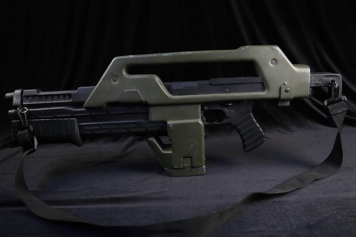 Aliens M41A Pulse Rifle Replica Movie Prop Colonial Marines Sci Fi D aliens-m41a-pulse-rifle-replica-movie-prop-colonial-marines-sci-fi-d