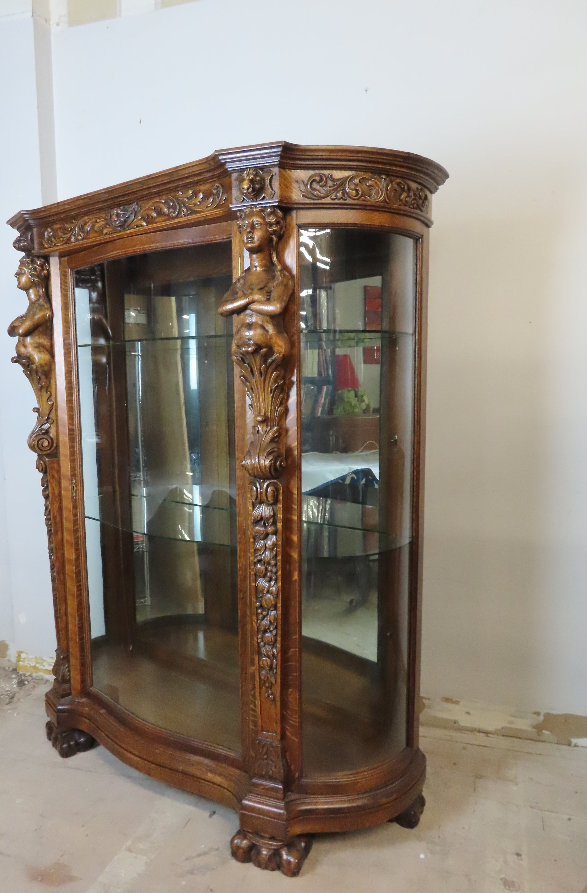 レトロ　ガラスビン 40cm Antique Victorian R. J. Horner Carved Oak Bow Front China Cabinet