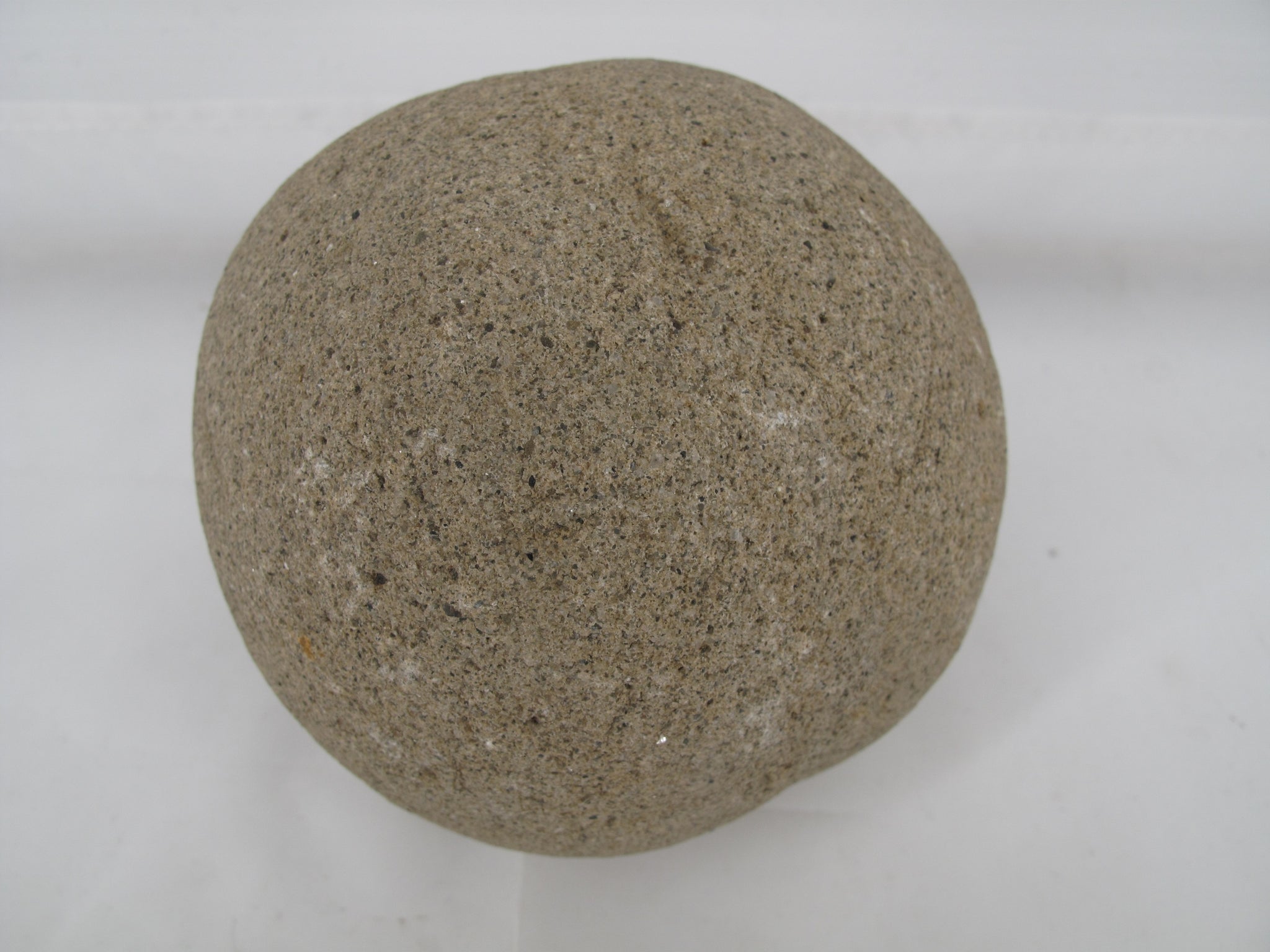 STONE  旧タグ Made in Italy / W31 Pacific Northwest Native American Large Spherical Ground Stone